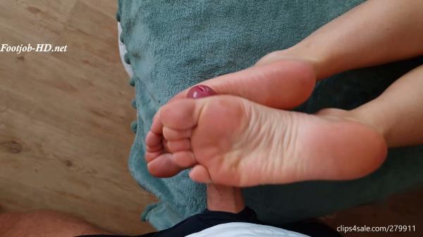 Soles For Your Cum - Dance Instructor And Her Sticky Soles 4K [4K 2160P]  