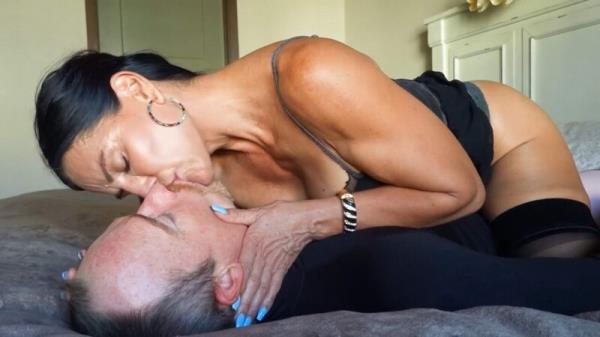 World Goddess: Goddess Zephy - Extreme Degradation!! ! *Custom Clip* [FullHD 1080P]  