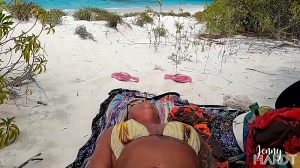 Jenny_Hardt - Offentlicher Strand Blowjob und Anal Fick [FullHD 1080P]  - MyDirtyHobby