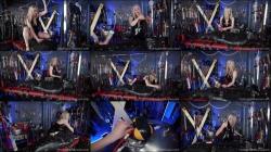 The English Mansion: Latex Aroma Milking - Featuring Mistress Sidonia [FullHD 1080P]  