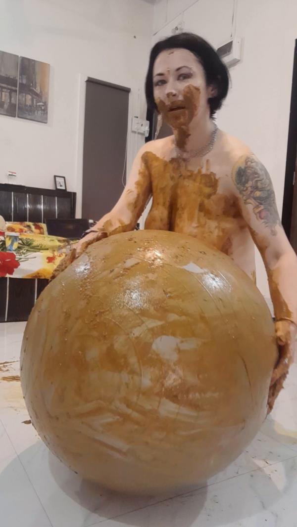 KinkyBunny � Erotic Scat with Yoga Ball [SD 1080P]  