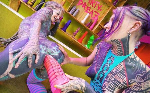 Anuskatzz, Serpienta - Toy Play & Penetration [FullHD 1080P]  - ZFilmzOriginals