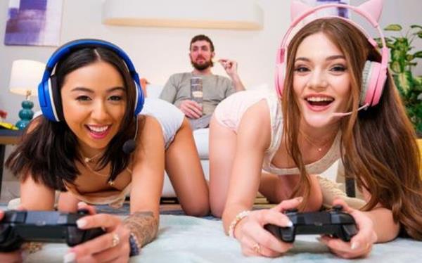 Juniper Ren, Liora Vane - 2 Slutty Pussies, One Girthy Cock [FullHD 1080P]  - BrazzersExxtra