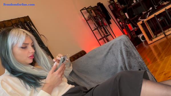 Femdom For Fun - Miss Oyuki - Louboutins Vs Your Mouth [FullHD 1080P]  