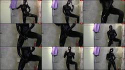 LaraLatex - Dildo und NS - Lara in der Dusche [HD 720P]  - MyDirtyHobby