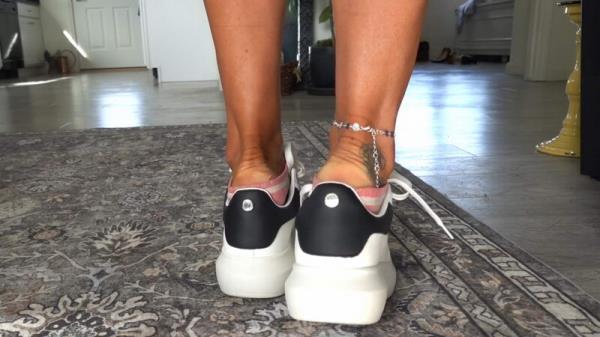 World Goddess: Cum Covered Nasty Little Socks !! *Custom Clip* [FullHD 1080P]  