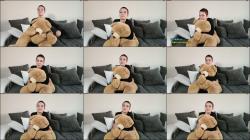 LinaLynn - Hallo, ich bin Lina, 18 und das ist das erste Mal, dass ich mein Gesich... [FullHD 1080P]  - MyDirtyHobby