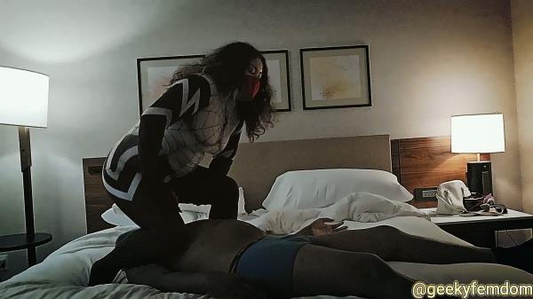 The Kinky Geek - Wrecked By Silk [FullHD 1080P]  