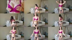 VioletFoxy - Bra and Panties Body Show Off [4K 2160P]  