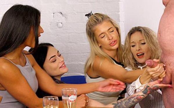 Alina Booty, Darcy May, Princess Anna, Scarlett Starr - Retirement Day [FullHD 1080P]  - PureCFNM