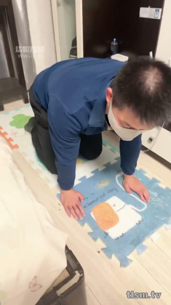 Taolusm - Beijing Smile S - Sitting Face, Foot Fetish, Leg Twisting [HD 720P]  