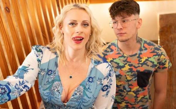 Brittany Bardot - Stifler�s Mom Catches Son's Friend With Her Hot Apple Pie! [FullHD 1080P]  - NastyClub