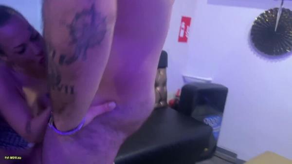 Cat-Coxx - Gruppensex Mit Meiner Freundin in Der Bar - Humerya Ophelia [FullHD 1080P]  - MyDirtyHobby