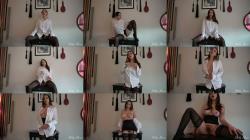 Mistress Molly Maeve - Cruel Countdown [FullHD 1080P]  
