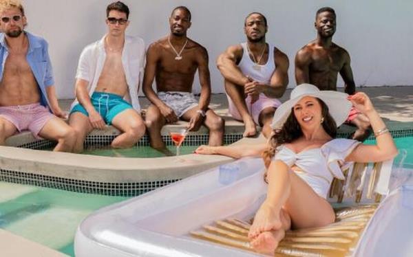 Cherie Deville - Cherie's Pool Party Parfait [FullHD 1080P]  - BrazzersExxtra