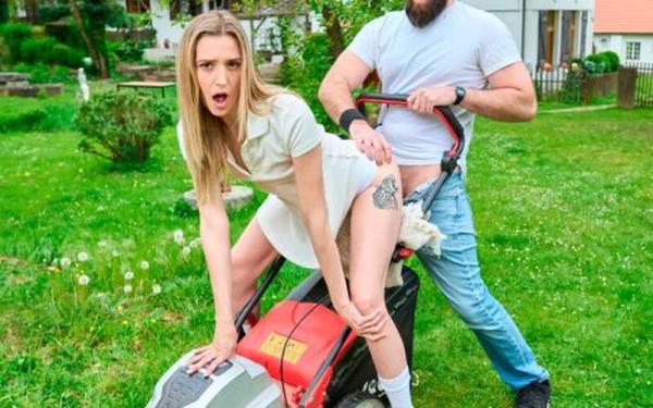 Viktoria Benz - Backyard Cunt Service [FullHD 1080P]  - OnlyTarts