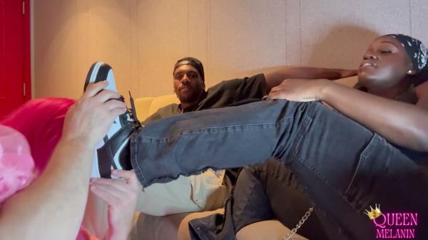 Queen Melanins Clips - Sissy Cuck Worships our sneakers and feet [FullHD 1080P]  