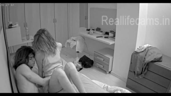 Reallifecam - Gelia School Girl Have Hot Sex From Behinde 23.06.2026 [HD 720P]  