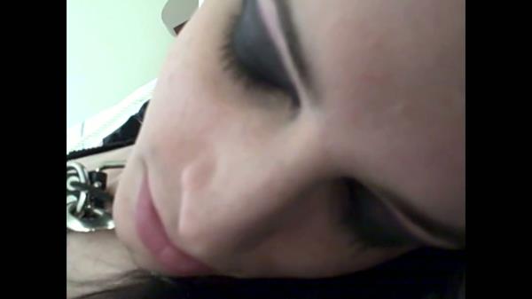 Tia Tizzianni - KittyKaiti Gothic FUCK Collared Restrain [FullHD 750P]