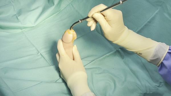 Aria Nicole - Extreme Urethral Stretching With Finger [FullHD 1080P]  