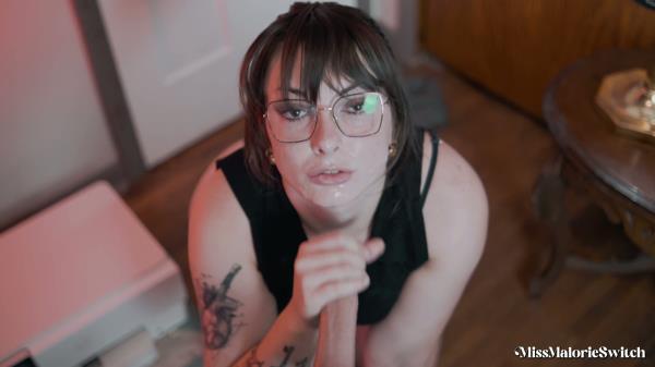 Miss Malorie Switch - Sneaky Throat Training [4K 2160P]  