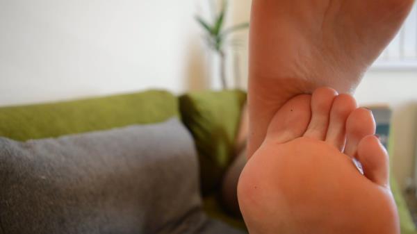 Rita Peach - Pinup Heel and Foot Worship [FullHD 1080P]  